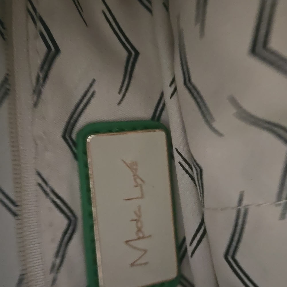 Moda Lux Green Woven  Bag - Picture 2 of 5